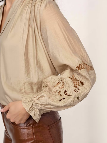 co'couture - Camisa ' DelinCC ' em bege