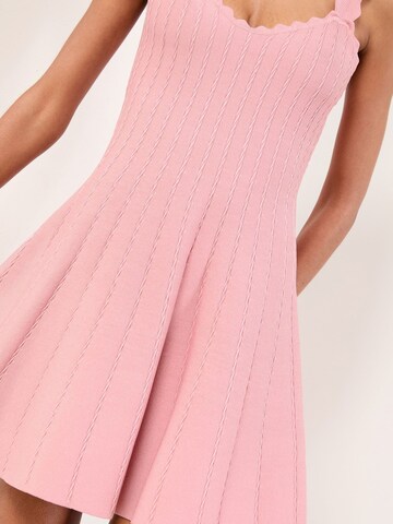 Lipsy Knitted dress in Pink
