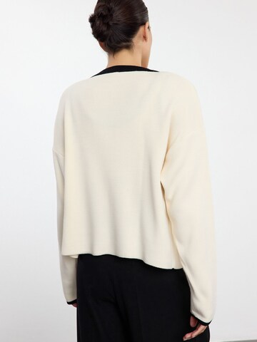 Cardigan Trendyol en beige