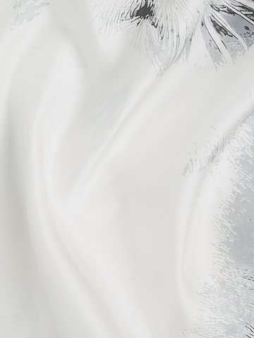 melns Karl Lagerfeld Šalle 'IKON CHOUPETTE'