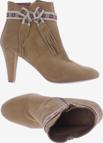 Promod Dress Boots in 39 in Beige: front