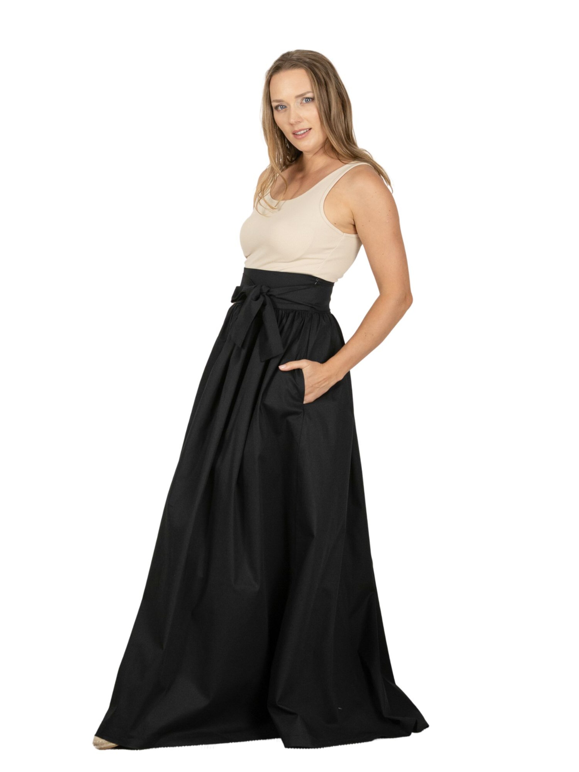 Nikka Place Rok 'Wisteria' in Zwart