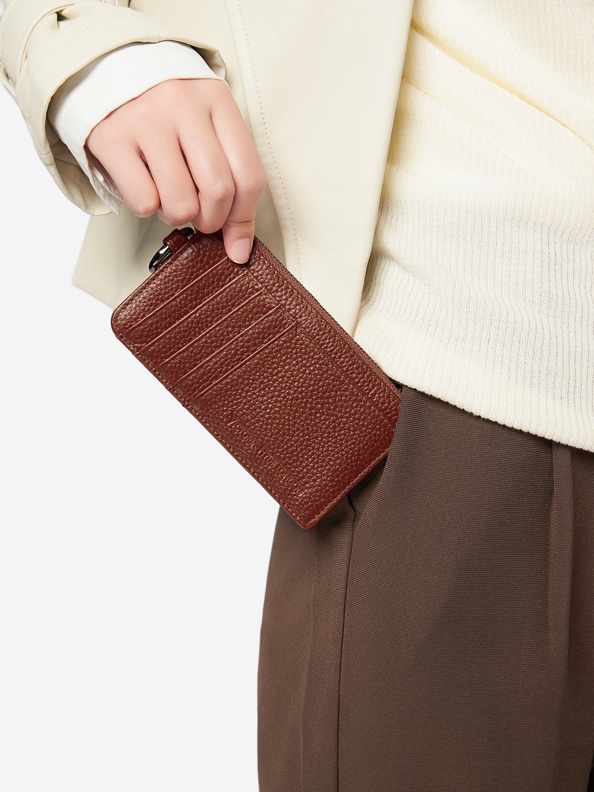 Victoria Hyde Portemonnee 'Jov ' in Bruin