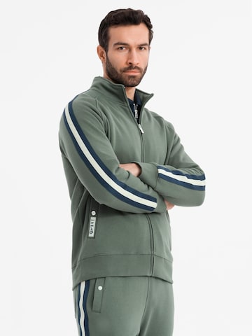 Ombre Leisure suit in Green