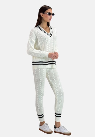 Pantalons de tailleur Elara en blanc