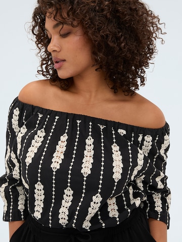 Fiorella Rubino Blouse in Zwart