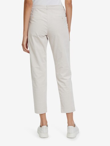 Coupe slim Pantalon Betty & Co en beige