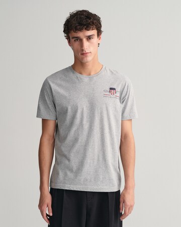 Maglietta di GANT in grigio: frontale