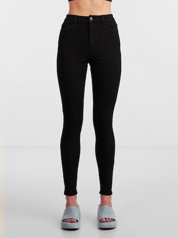 PIECES Skinny Jeans 'DANA' in Black: front
