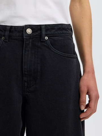 SELECTED Barrel Jeans 'SLWBARREL BEA-KORI' in Black
