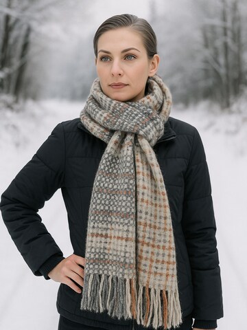 COLLEZIONE ALESSANDRO Scarf 'Tscherpa' in Beige: front