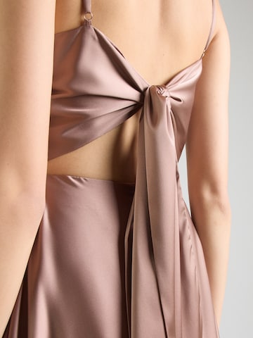 Laona Evening dress in Brown