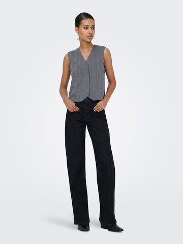 ONLY Vest 'ONLJACKIE' in Grey