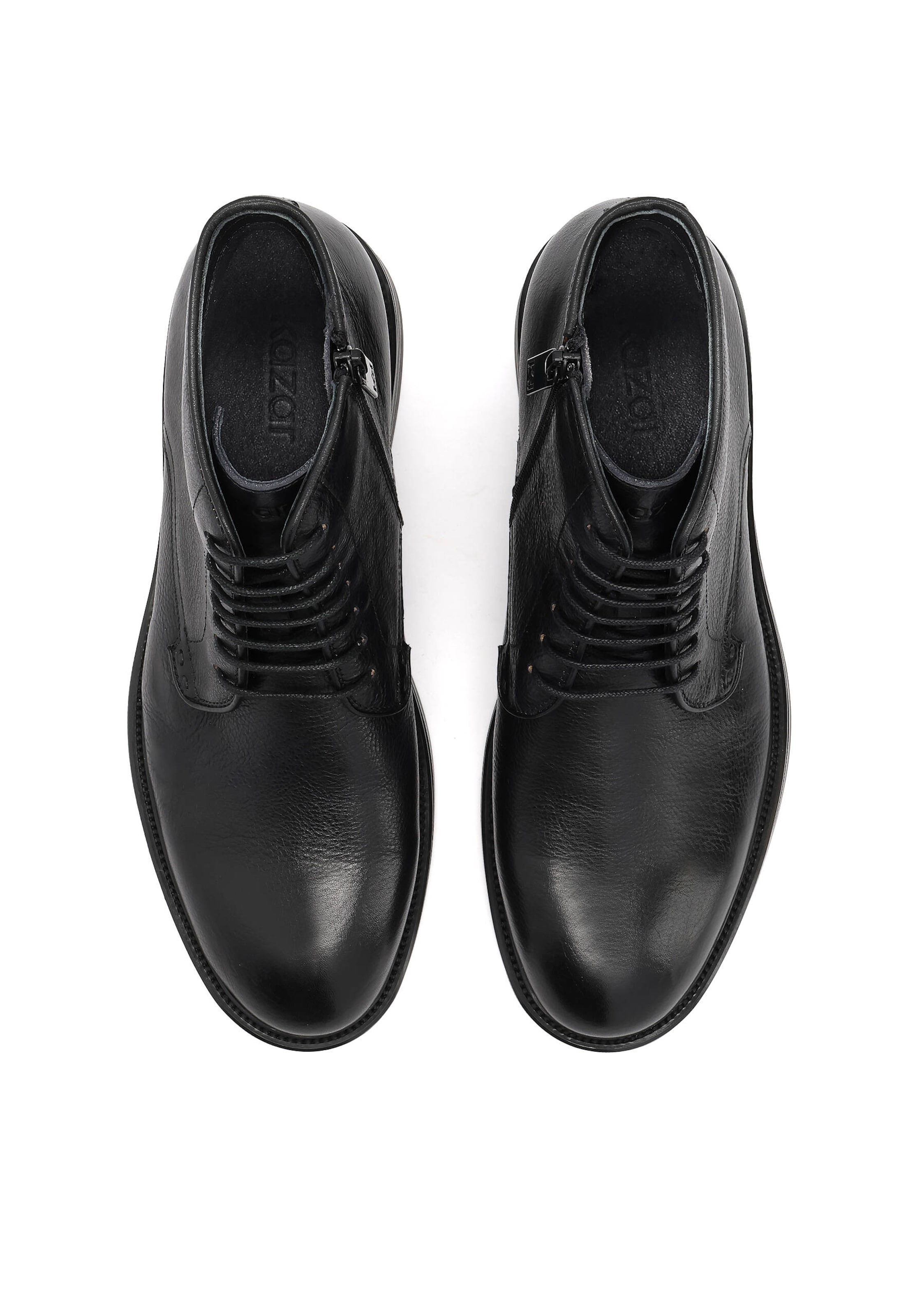 Boots stringati di Kazar in nero