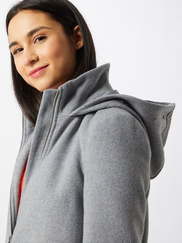 VERO MODA Between-Seasons Coat in Grey