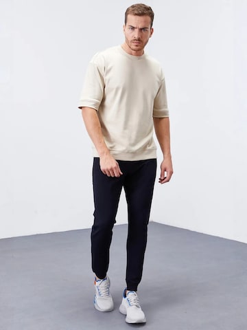 Skinny Pantalon Tommy Life en noir