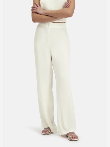 Nicowa Wide leg Broek 'SETONO' in Wit: voorkant