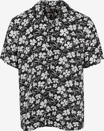 Urban Classics Button Up Shirt in Black: front