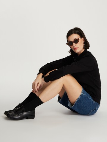 CROSS JEANS Sweatjacke in Schwarz