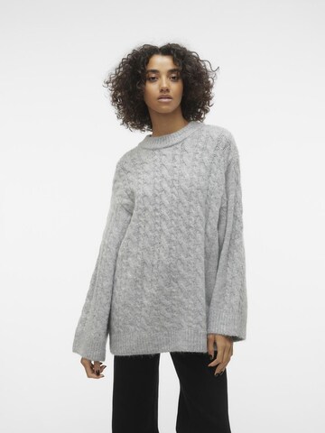 Pull-over 'Cobalt' VERO MODA en gris : devant