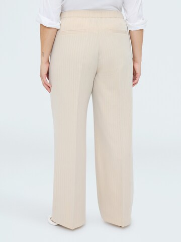 Fiorella Rubino - regular Pantalón en beige