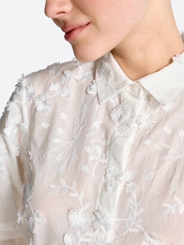 Camicia da donna di Rich & Royal in bianco