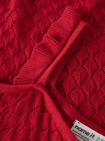 NAME IT - Top en rojo