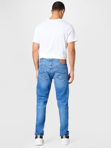 Kings Of Indigo Regular Jeans 'RYAN' in Blau