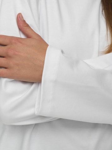 NÜMPH Tričko 'GIRA' – bílá