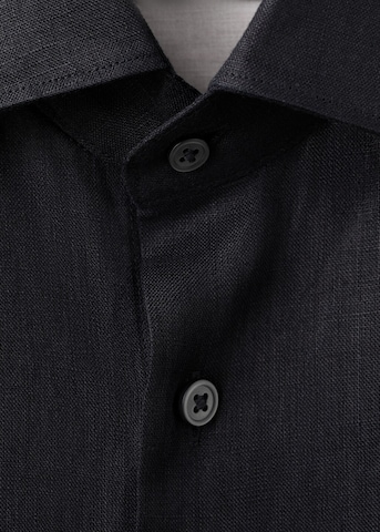 MANGO MAN Slim Fit Hemd 'Tucan' in Schwarz