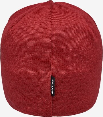 BLACKYAK Beanie 'Yak' in Red