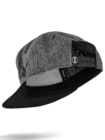 Blackskies Cap 'Obsidius' in Grey