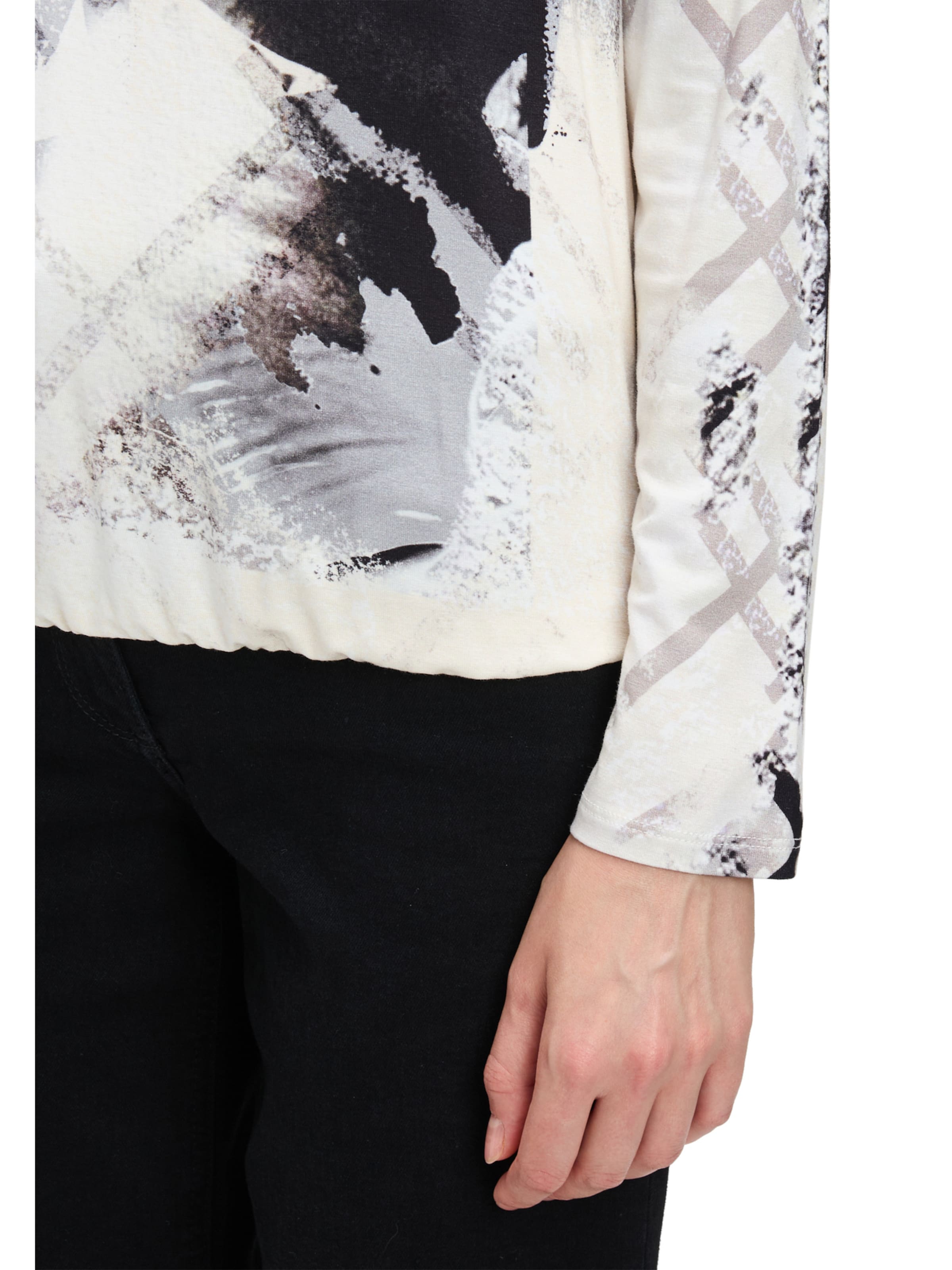 Maglietta di Betty Barclay in nero