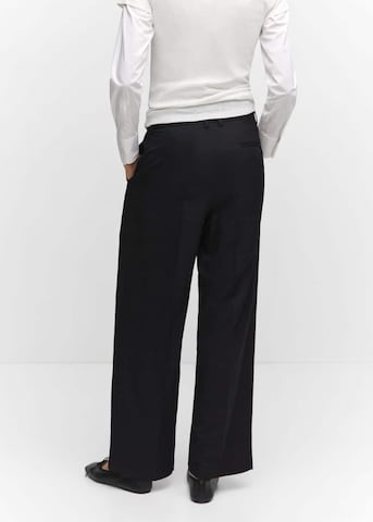 MANGO Široke hlačnice Hlače z naborki 'Biel' | črna barva