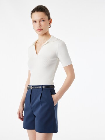 Koton Loose fit Pleat-front trousers in Blue