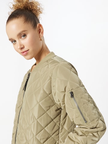 Manteau mi-saison 'JESSICA' ONLY en vert