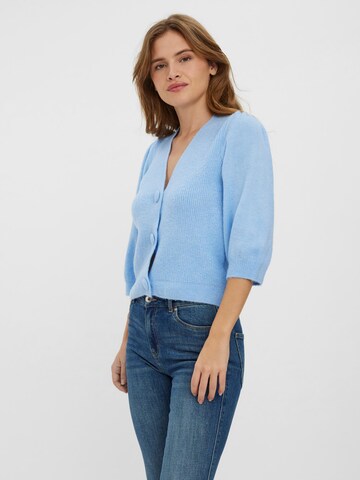 VERO MODA Knit cardigan 'Lila' in Blue: front