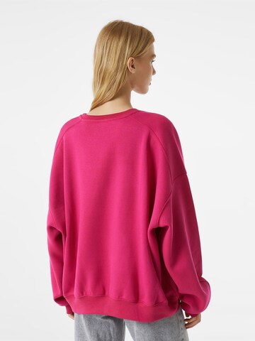Bershka Sweatshirt in Pink