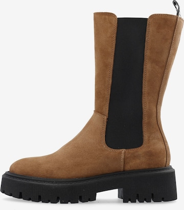 Bianco Chelsea Boots in Brown: front