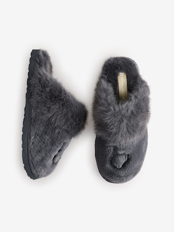 Pantoufle B by Ted Baker en gris