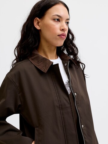 JJXX Tussenjas 'JXWilma' in Bruin