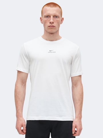 NIKE Funktsionaalne särk 'PRO', värv valge: eest vaates