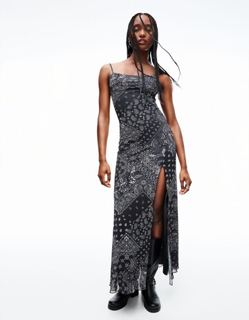 Bershka Summer dress in Black: front