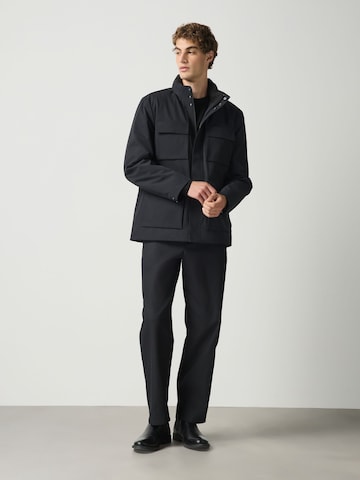 Next Jacke in Schwarz