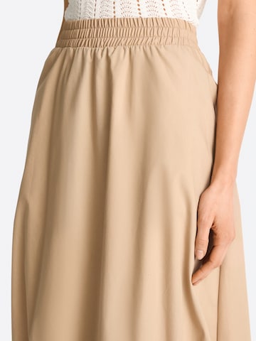 Rich & Royal Midirock in Beige