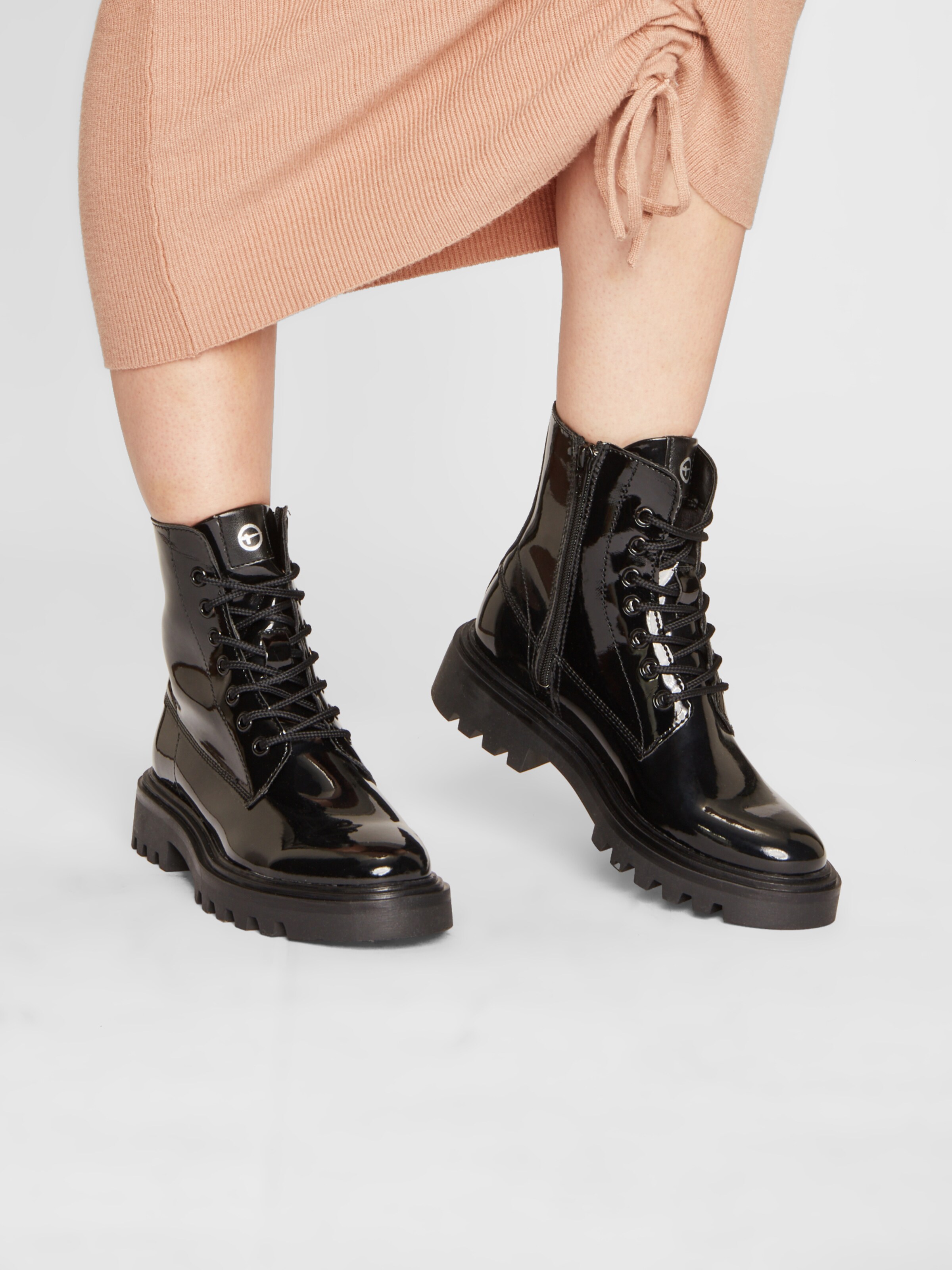 Frauen Stiefeletten TAMARIS Stiefelette in Schwarz - IH49955 Frauen Stiefeletten TAMARIS Stiefelette in Schwarz - IH49955