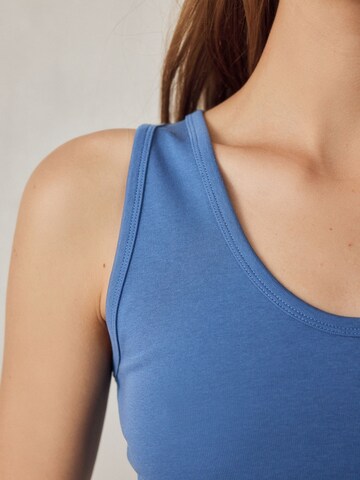 Next - Top en azul