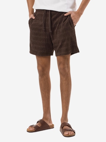 Regular Pantalon 'Resort' Denim Factory en marron : devant
