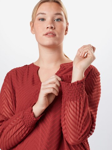 Camicia da donna 'Judith' di ABOUT YOU Curvy in rosso