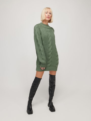 UNFOLLOWED x ABOUT YOU Knit dress 'HEATHER' in Green: front